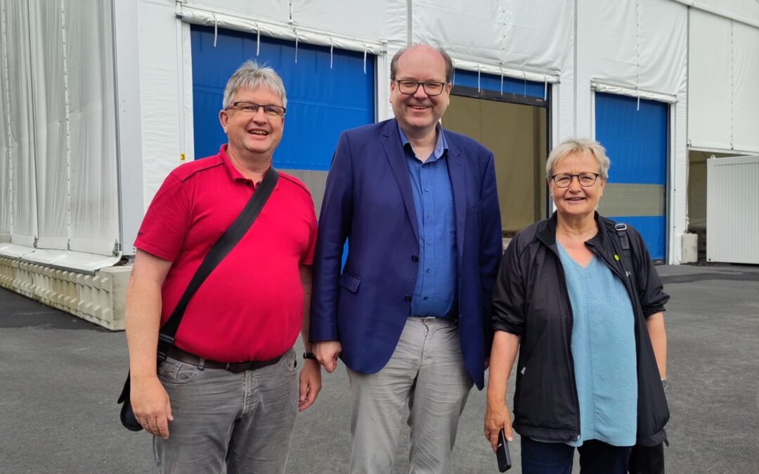 Umweltminister Christian Meyer besucht Altlasten-Sanierungsanlage am Dethlinger Teich
